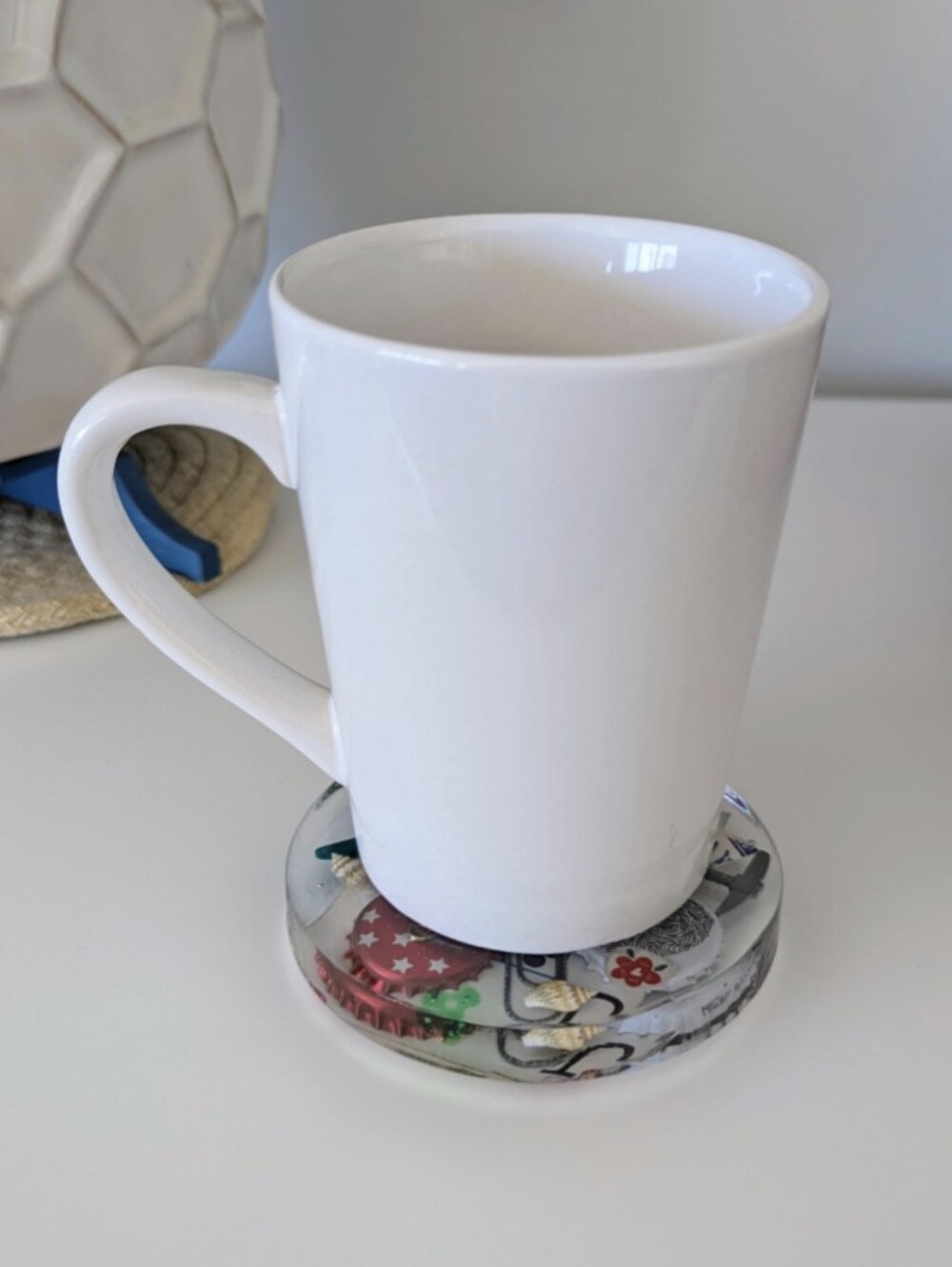 Handmade Resin Coaster, Shell Design - Picture 5 of 5